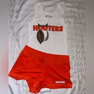 Hooters Uniform